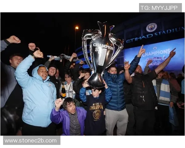 厦门足球联赛激情四溢球迷热情高涨助力本土球队崛起